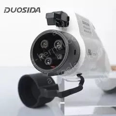 32A with 5m cable IEC SAE J1772 charging plug