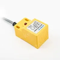 Rectangle Inductive proximity switch NI15-Q30-AP6X