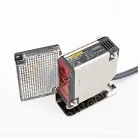 Retroreflective photoelectric switch E3JK-R4M2 12-24VDC 5 wires Sensing distance 4m